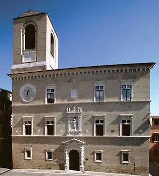 Porta Mazzini Penzion *
