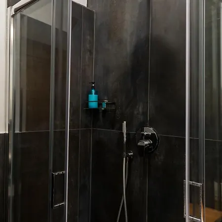 Porta Mazzini * ليسي