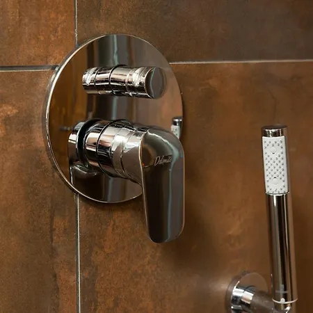 Porta Mazzini بيت ضيافة ليسي